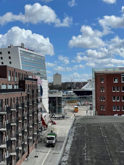 Rooftop Mit Foerdeblick, Zentral & Nah Am Hbf Kiel Dış mekan fotoğraf